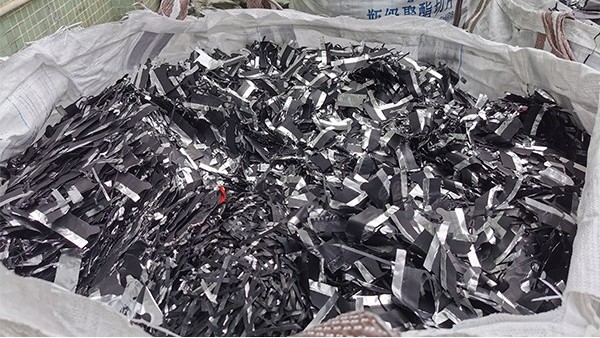 锂电池开元(中国)行业的前景与未来：新能源汽车快速发展带来的飞跃